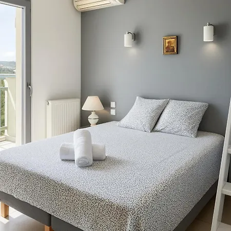 De - 5 Min Du Port, Terrasse, Parking Gratuit *